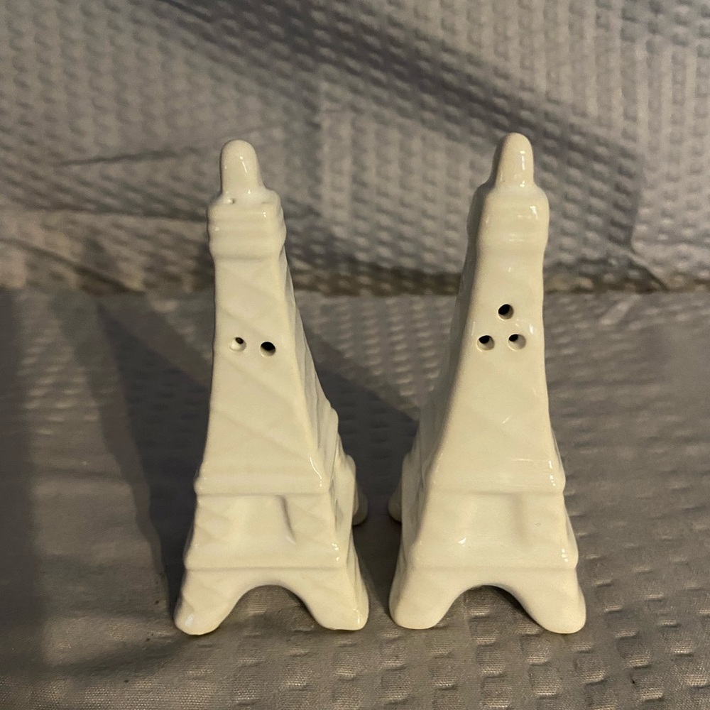 Eiffel Tower Salt and Pepper Shakers